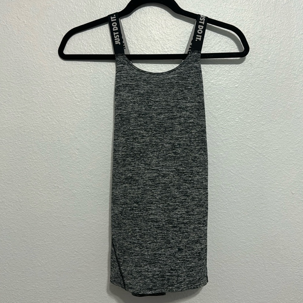 Nike work out tank